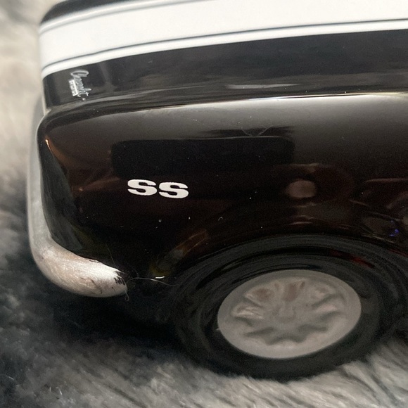 CHEVROLET CAMARO SS 1967 CERAMIC
CAR TELEFLORA GIFT - Picture 9 of 16